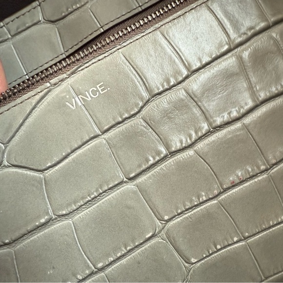 Vince large Croc embossed leather Shoulder Tote - Picture 8 of 10